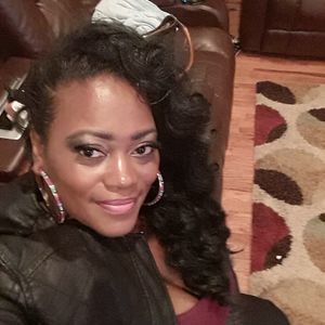 Meet your Posher, Lakela